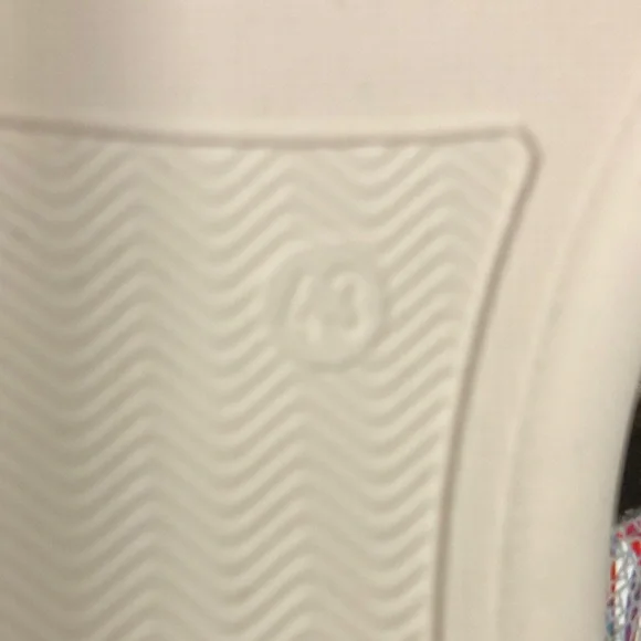 Remonte Soft WomenWhite Multicolor Slingback Sandal w/Amber Buckle Sz 42-43 - Picture 6 of 12